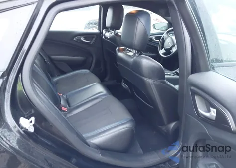 2015 Chrysler 200 S из США, поврежденный, VIN 1C3CCCBB5FN671183